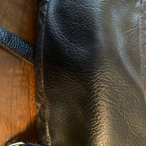 Kenneth Cole Backpack - Picture 12 of 13